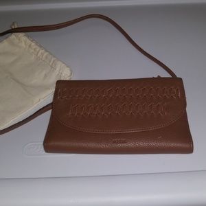 NWT ❤ Fossil tan leather crossbody/wallet